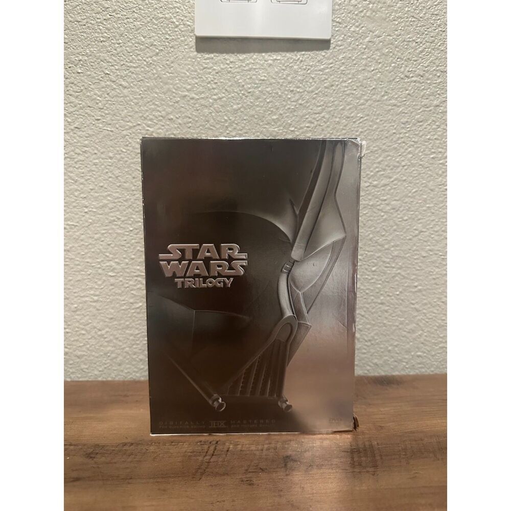 Star Wars Trilogy 2004 DVD - 4 Discs - IV V VI & Bonus